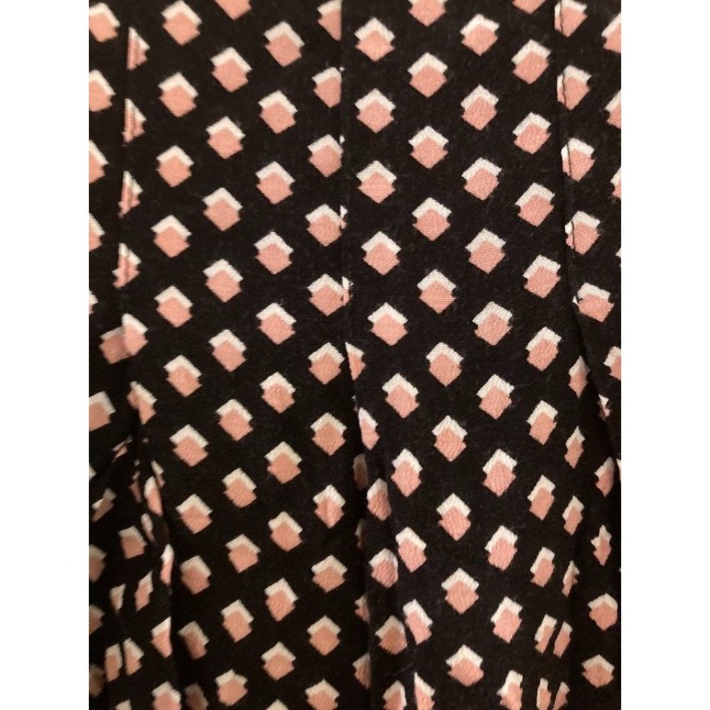 TALBOTS Geo Printed Pleated Knee Length Skirt. Size 4 - Picture 2 of 6